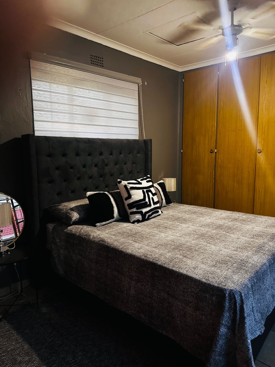 To Let 1 Bedroom Property for Rent in Roodia Free State